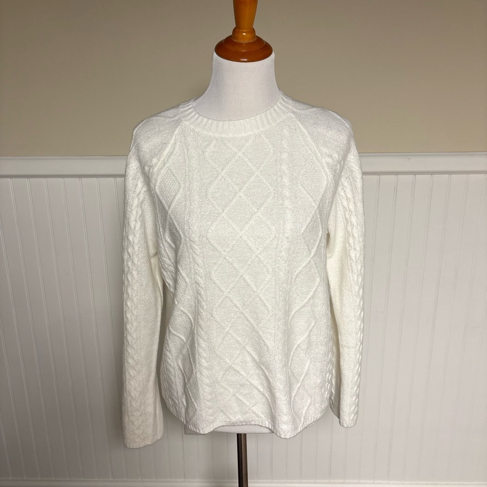 Vince Camuto White Cable Knit Sweater